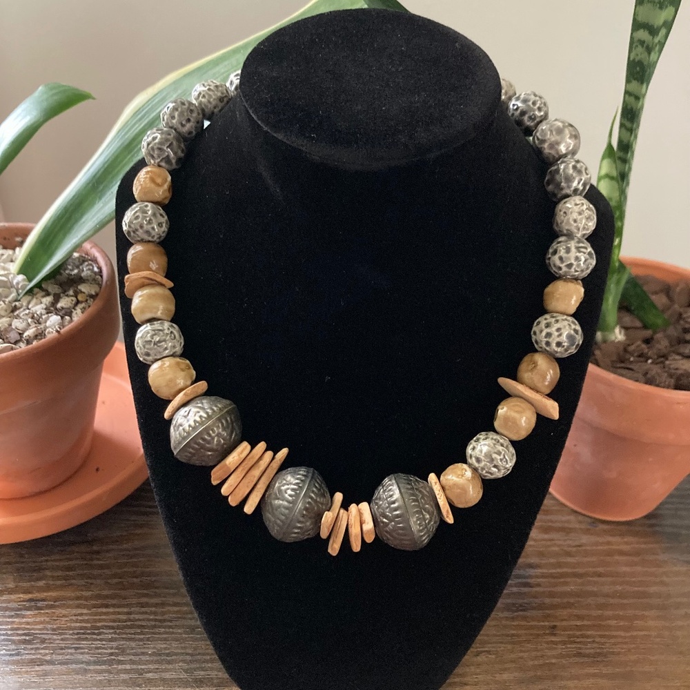 Artisan Rustic Tropical Beaded Statement Necklace (Unisex)